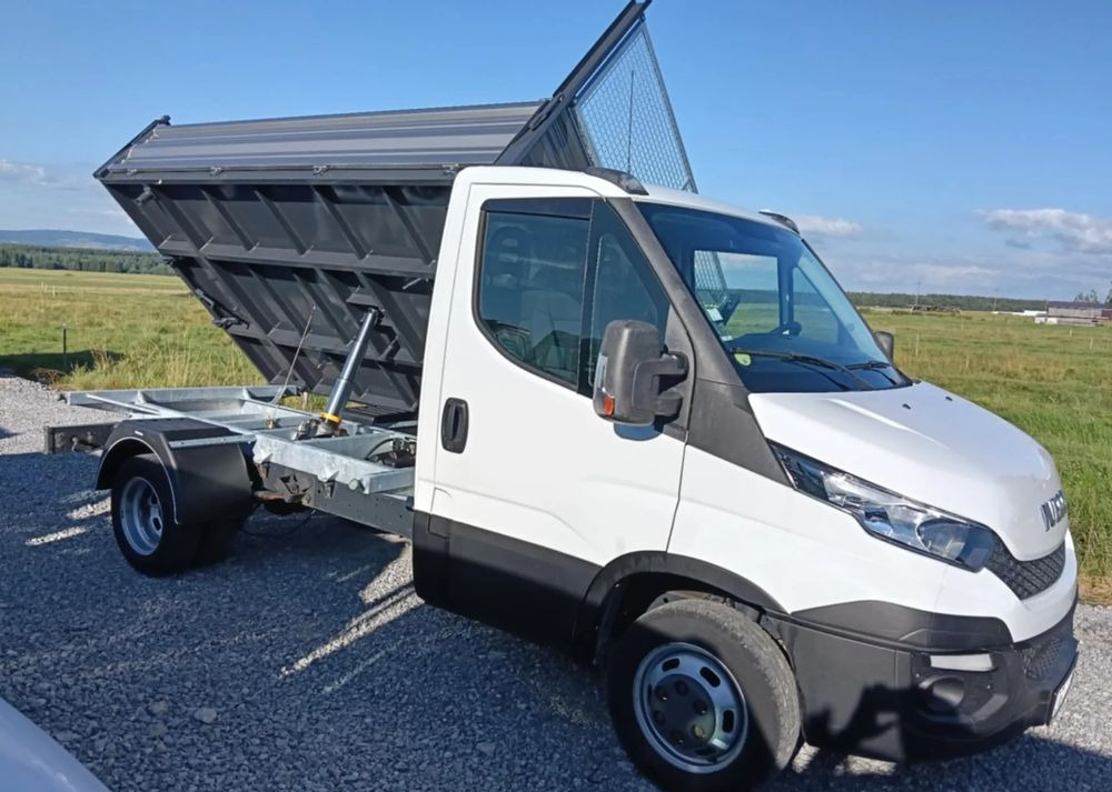 Iveco 35C13, 35C12, 35C14, 35C15 - Όχημα με ανατρεπομενη καροτσα: φωτογραφία 2 Iveco 35C13, 35C12, 35C14, 35C15 - Όχημα με ανατρεπομενη καροτσα: φωτογραφία 2