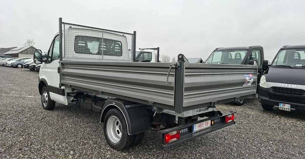 Iveco 35C13, 35C12, 35C14, 35C15 - Όχημα με ανατρεπομενη καροτσα: φωτογραφία 5 Iveco 35C13, 35C12, 35C14, 35C15 - Όχημα με ανατρεπομενη καροτσα: φωτογραφία 5