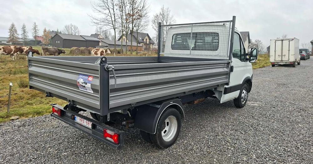 Iveco 35C13, 35C12, 35C14, 35C15 - Όχημα με ανατρεπομενη καροτσα: φωτογραφία 4 Iveco 35C13, 35C12, 35C14, 35C15 - Όχημα με ανατρεπομενη καροτσα: φωτογραφία 4