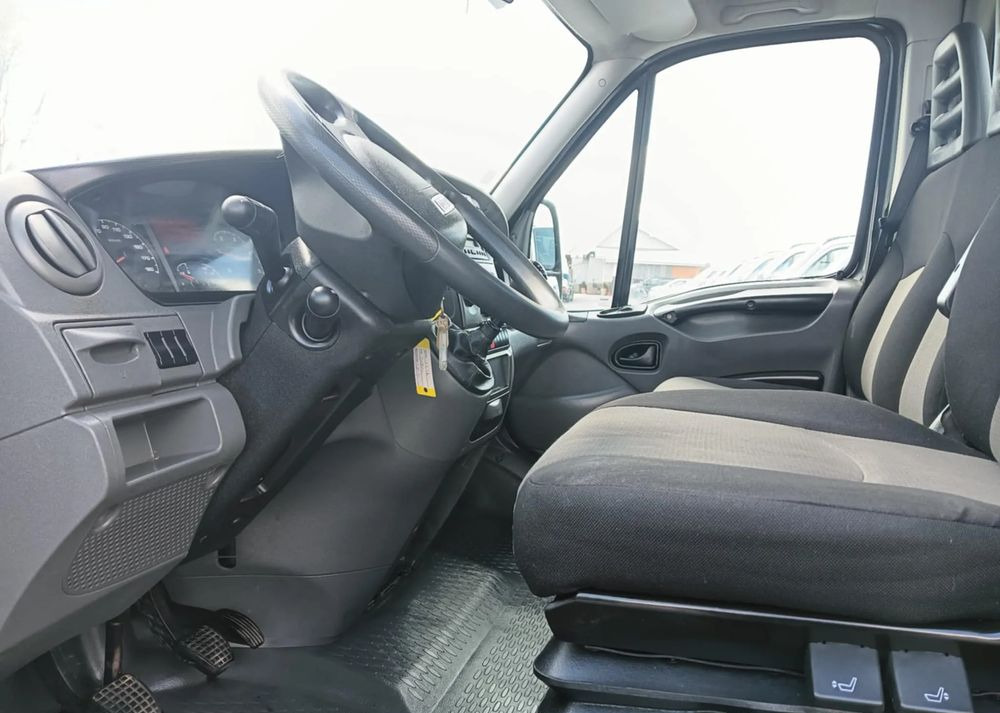 Φορτηγό σασί Iveco 35C13, 35C12, 35C15: φωτογραφία 6