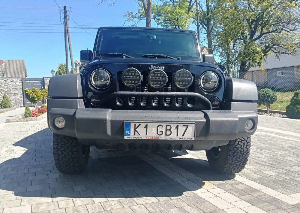 Jeep Wrangler 2.8 CRD Sport - SUV: φωτογραφία 5 Jeep Wrangler 2.8 CRD Sport - SUV: φωτογραφία 5
