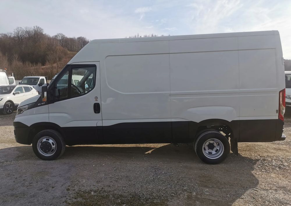 Iveco 35C13 Daily L3H2 bliźniak Klima 2.3-130KM 6-biegów Hak podwójne koła 35-130 L4H2 - Βαν: φωτογραφία 2 Iveco 35C13 Daily L3H2 bliźniak Klima 2.3-130KM 6-biegów Hak podwójne koła 35-130 L4H2 - Βαν: φωτογραφία 2