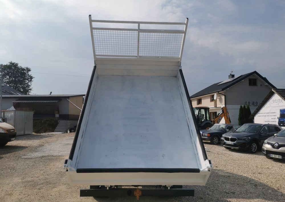 Iveco Daily 35C13 Brygadówka Klima 35-130 wywrotka kiper doka Dubel - Όχημα με ανατρεπομενη καροτσα: φωτογραφία 5 Iveco Daily 35C13 Brygadówka Klima 35-130 wywrotka kiper doka Dubel - Όχημα με ανατρεπομενη καροτσα: φωτογραφία 5