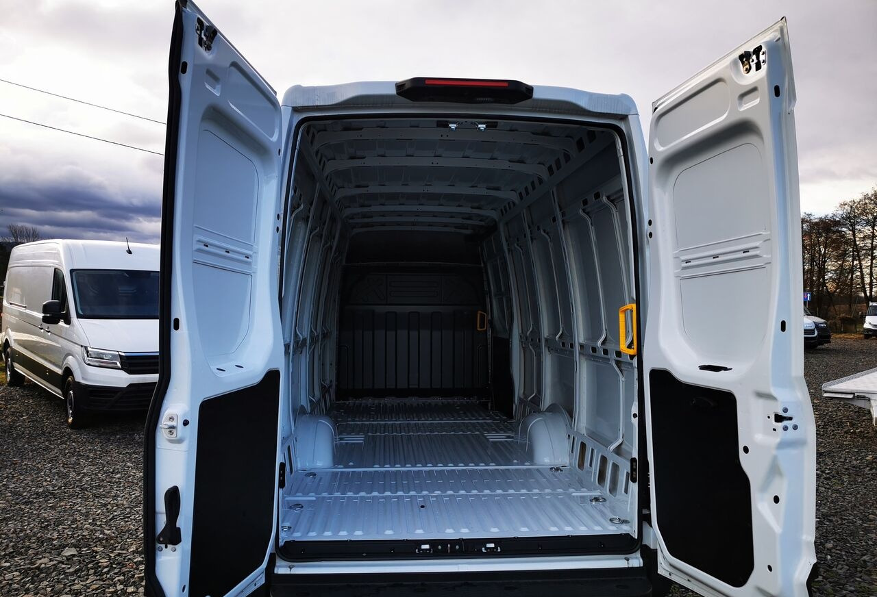 Καινούριο Βαν IVECO DAILY 35S18HA8 L4H2: φωτογραφία 13 Καινούριο Βαν IVECO DAILY 35S18HA8 L4H2: φωτογραφία 13