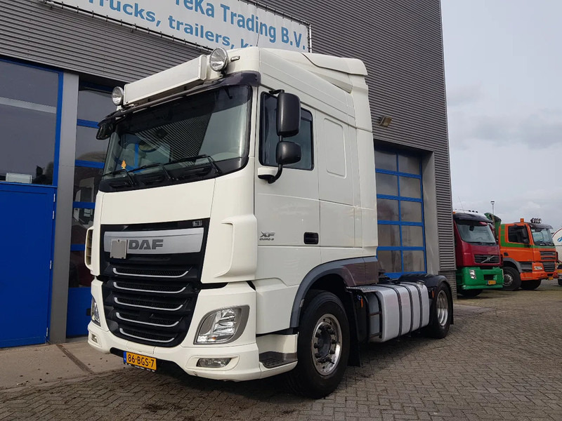 DAF XF 440 616 DKM Double Tank Brandnew condition - Τράκτορας: φωτογραφία 1 DAF XF 440 616 DKM Double Tank Brandnew condition - Τράκτορας: φωτογραφία 1