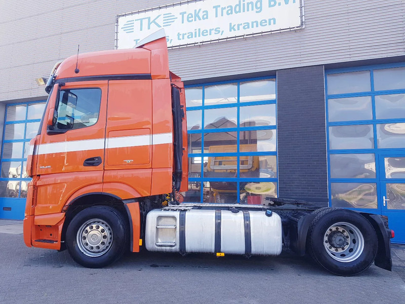 Mercedes-Benz Actros 1945 Double Tank New Apk TÜV - Τράκτορας: φωτογραφία 3 Mercedes-Benz Actros 1945 Double Tank New Apk TÜV - Τράκτορας: φωτογραφία 3