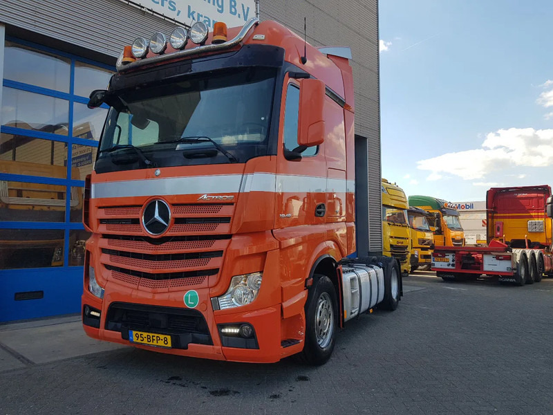Mercedes-Benz Actros 1945 Double Tank New Apk TÜV - Τράκτορας: φωτογραφία 1 Mercedes-Benz Actros 1945 Double Tank New Apk TÜV - Τράκτορας: φωτογραφία 1