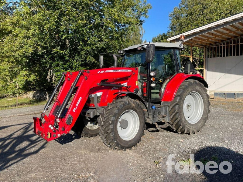 Massey Ferguson 5713 S - Τρακτέρ: φωτογραφία 1 Massey Ferguson 5713 S - Τρακτέρ: φωτογραφία 1