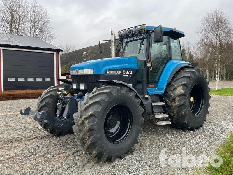 New Holland 8970 - Τρακτέρ: φωτογραφία 1 New Holland 8970 - Τρακτέρ: φωτογραφία 1
