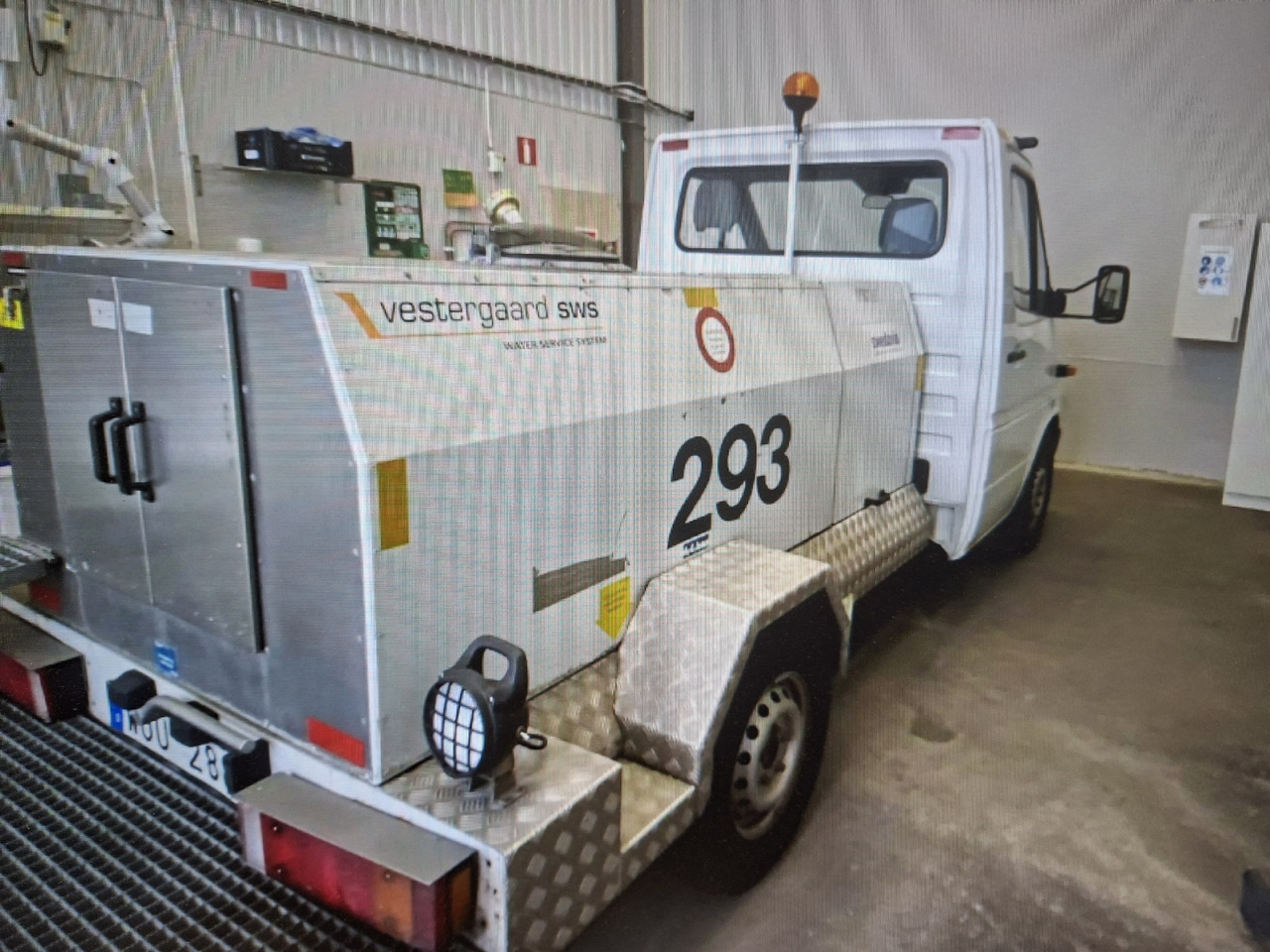 Mercedes311 CDI/30/Vestergaard WSU - Εξοπλισμός επίγειας εξυπηρέτησης: φωτογραφία 2 Mercedes311 CDI/30/Vestergaard WSU - Εξοπλισμός επίγειας εξυπηρέτησης: φωτογραφία 2