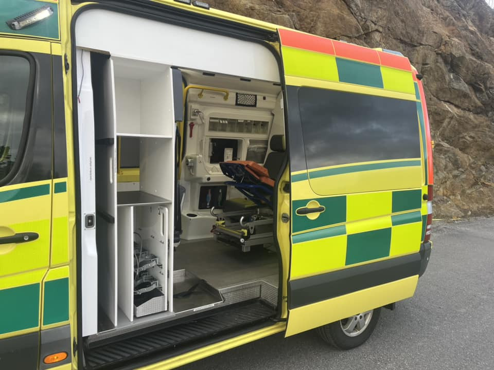 Leasing Mercedes-Benz Sprinter 319 - AMBULANCE / Krankenwagen Mercedes-Benz Sprinter 319 - AMBULANCE / Krankenwagen: φωτογραφία 17