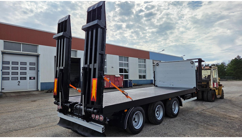 OBERMAIER TU240ZS - Ρυμούλκα με χαμηλό δάπεδο: φωτογραφία 3 OBERMAIER TU240ZS - Ρυμούλκα με χαμηλό δάπεδο: φωτογραφία 3