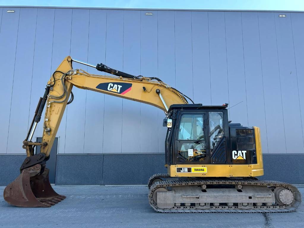 CAT 325 FL CR - Ερπυστριοφόρος εκσκαφέας: φωτογραφία 1 CAT 325 FL CR - Ερπυστριοφόρος εκσκαφέας: φωτογραφία 1
