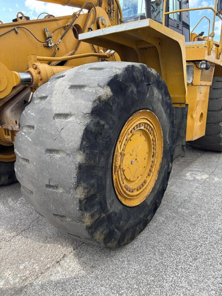 Ελαστιχοφόρος φορτωτής CAT 988 H: φωτογραφία 42