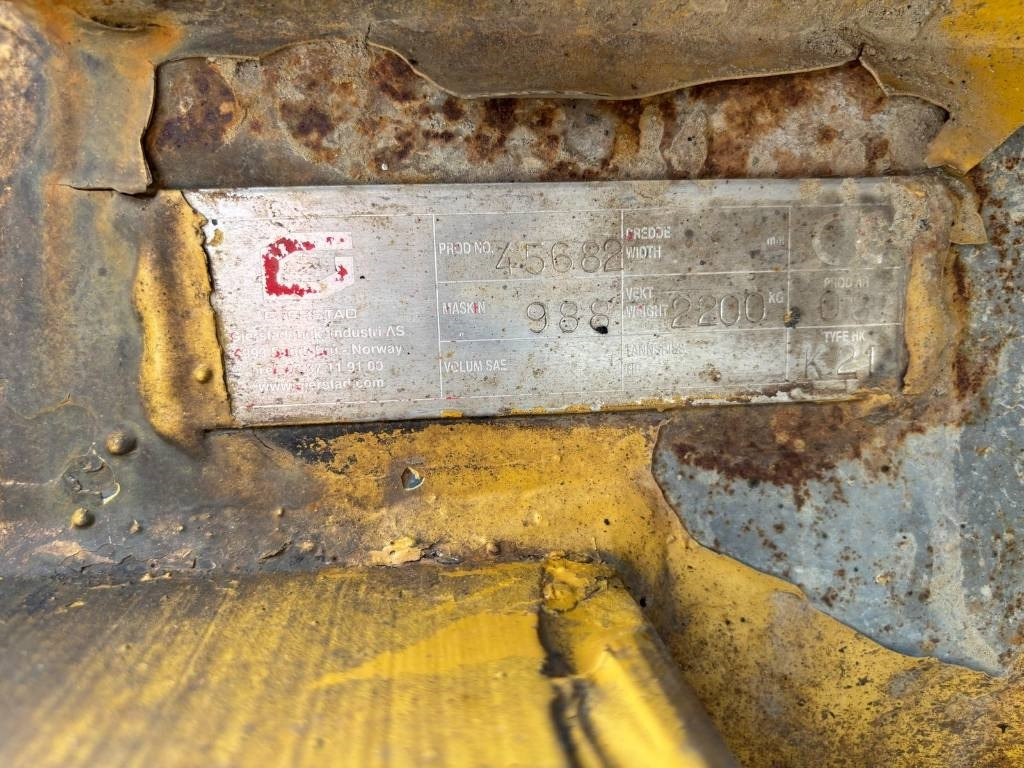 Ελαστιχοφόρος φορτωτής CAT 988 H: φωτογραφία 18