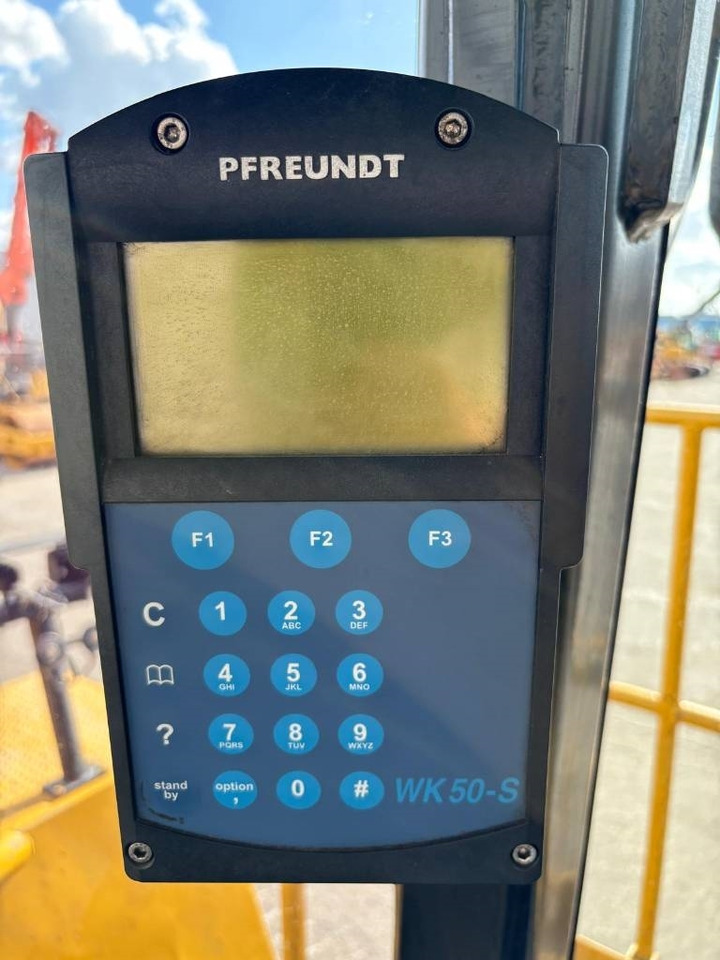 Ελαστιχοφόρος φορτωτής CAT 988 H: φωτογραφία 14