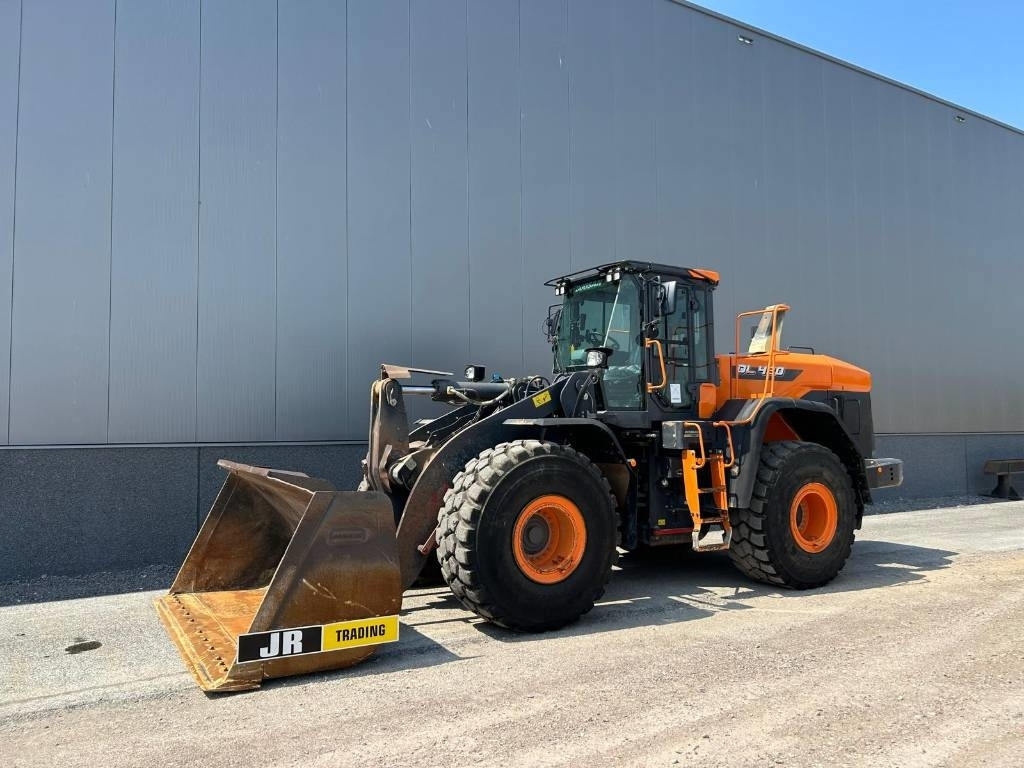 Doosan DL 420-7 (CDC) - Ελαστιχοφόρος φορτωτής: φωτογραφία 2 Doosan DL 420-7 (CDC) - Ελαστιχοφόρος φορτωτής: φωτογραφία 2