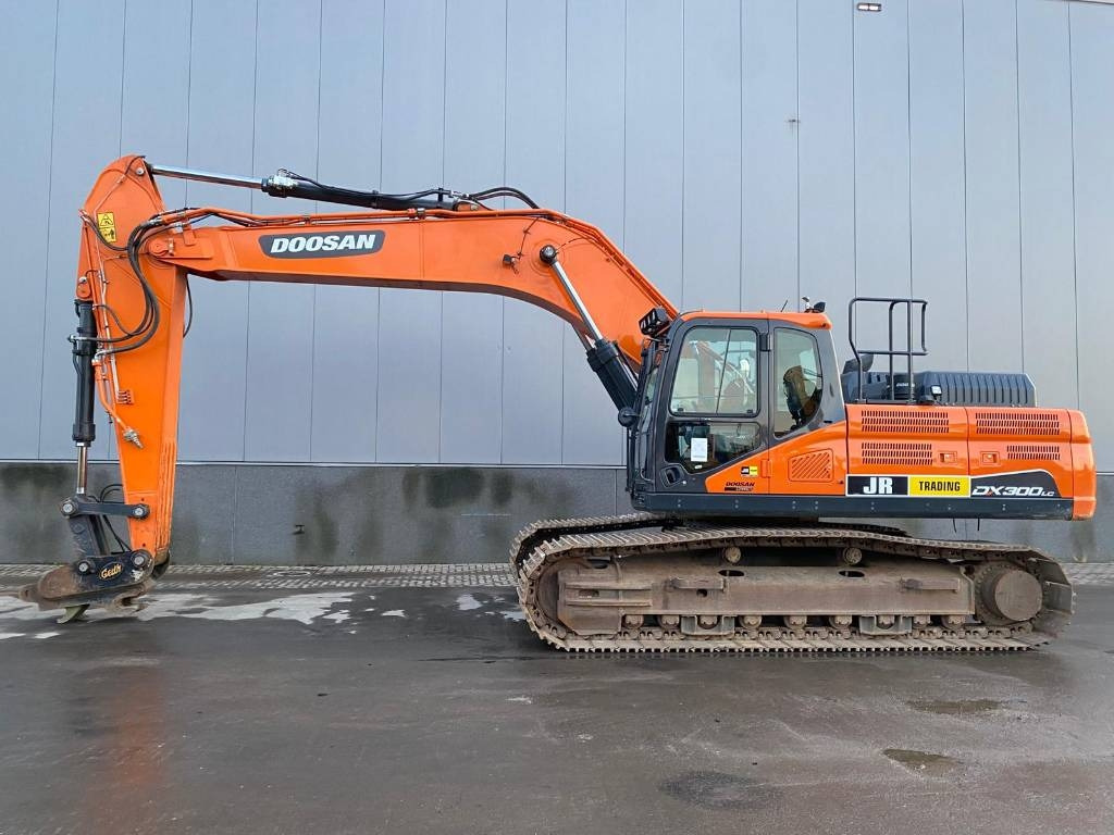 Doosan DX 300 LC-7 - Ερπυστριοφόρος εκσκαφέας: φωτογραφία 1 Doosan DX 300 LC-7 - Ερπυστριοφόρος εκσκαφέας: φωτογραφία 1