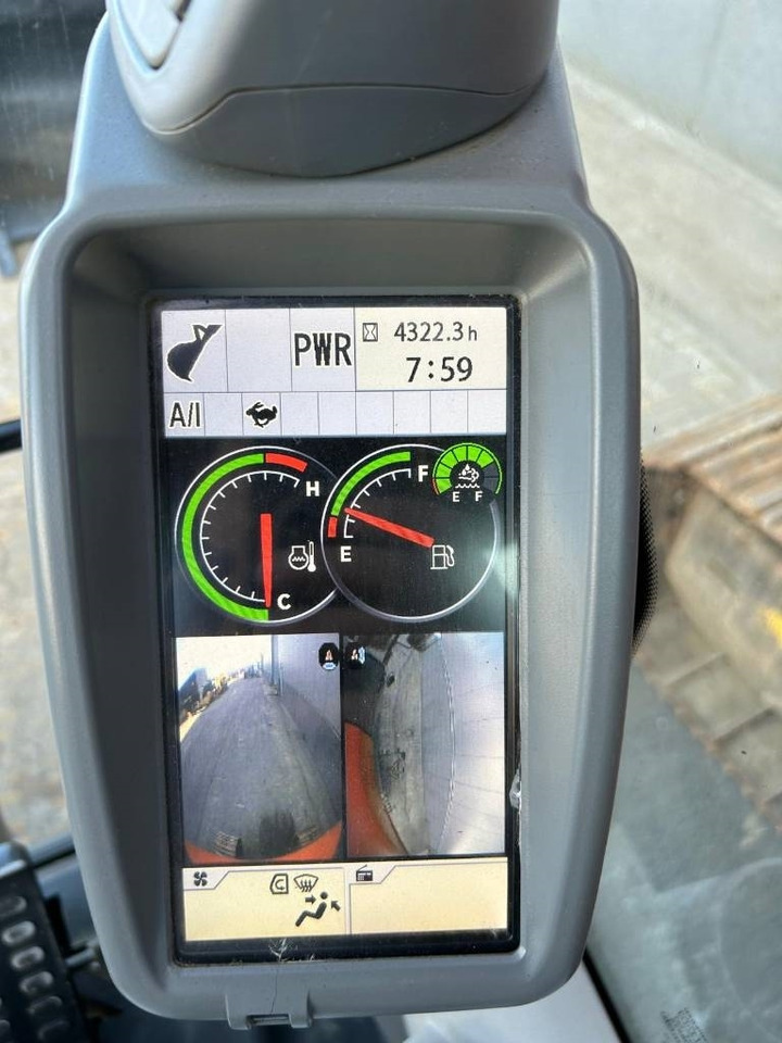 Ερπυστριοφόρος εκσκαφέας Hitachi ZX 225 US LC-6: φωτογραφία 7