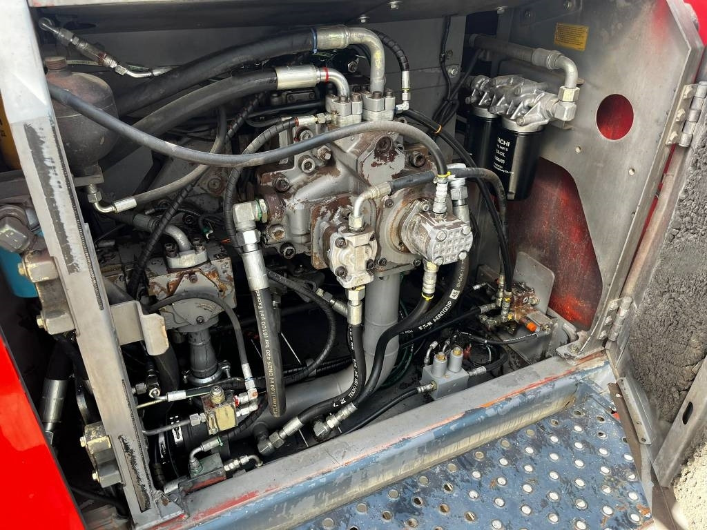 Εκσκαφέας κατεδάφισης Hitachi ZX 470 LCD - 3 (25m high reach demolition): φωτογραφία 35 Εκσκαφέας κατεδάφισης Hitachi ZX 470 LCD - 3 (25m high reach demolition): φωτογραφία 35