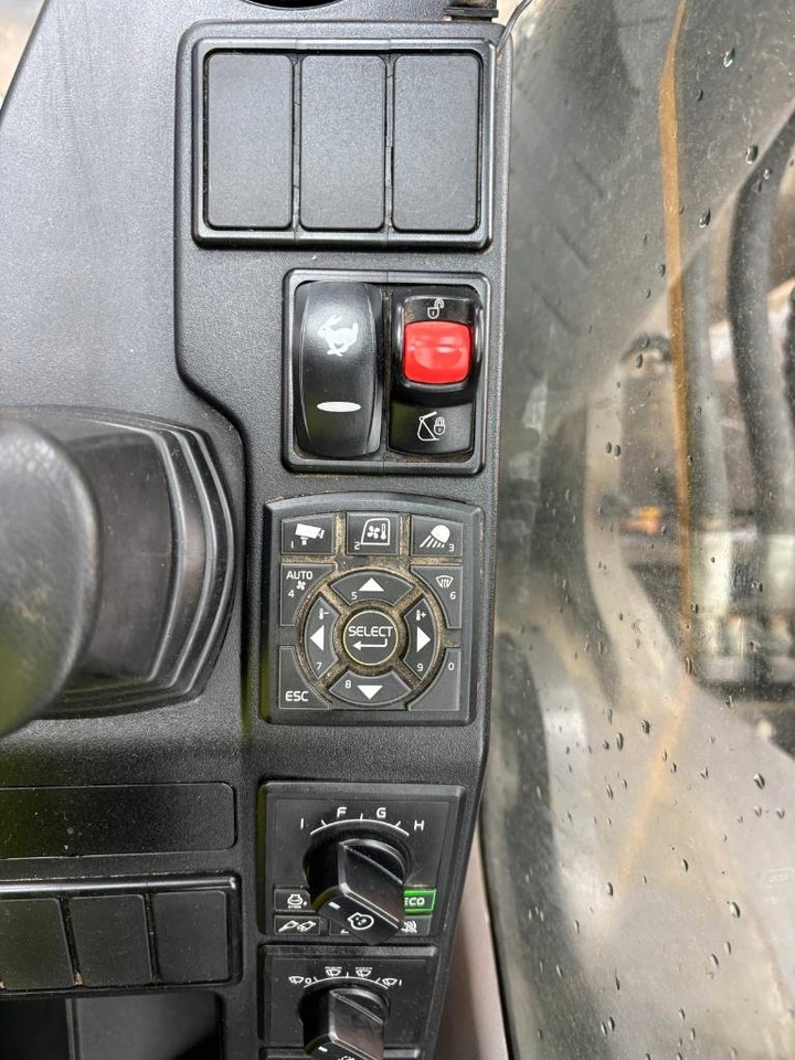 Ερπυστριοφόρος εκσκαφέας Volvo EC 380 EL (Leica 3D system): φωτογραφία 13