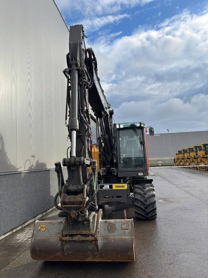 Τροχοφόρος εκσκαφέας Volvo EWR 150 E: φωτογραφία 8 Τροχοφόρος εκσκαφέας Volvo EWR 150 E: φωτογραφία 8