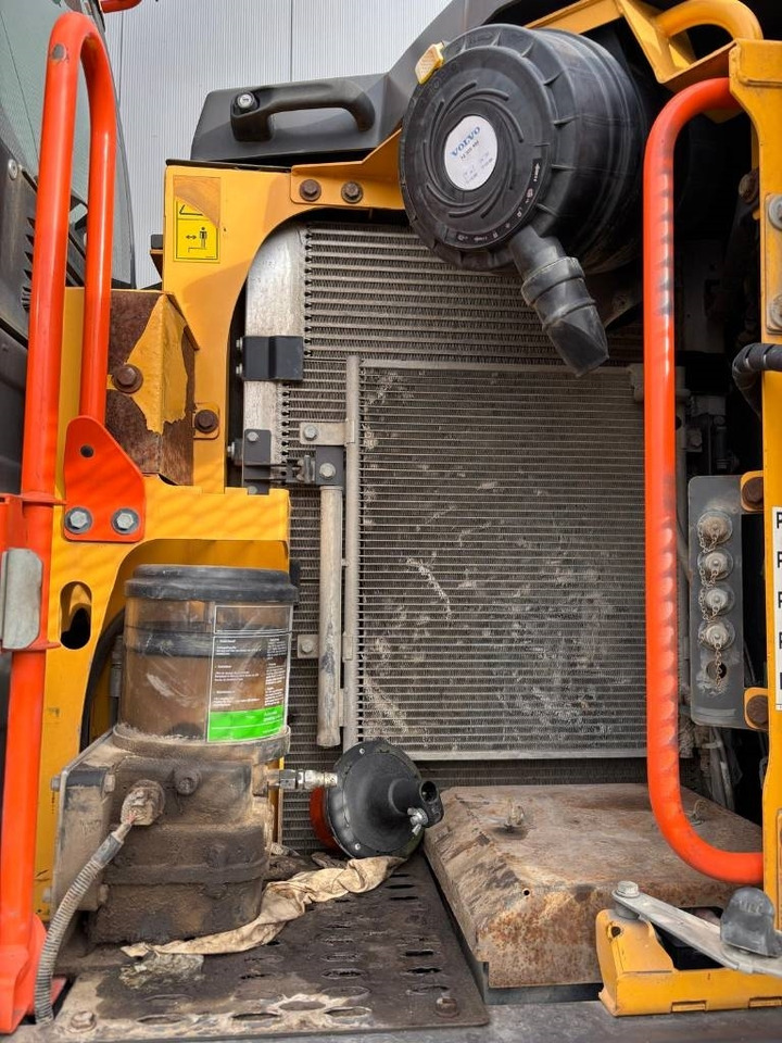 Τροχοφόρος εκσκαφέας Volvo EWR 150 E: φωτογραφία 23 Τροχοφόρος εκσκαφέας Volvo EWR 150 E: φωτογραφία 23