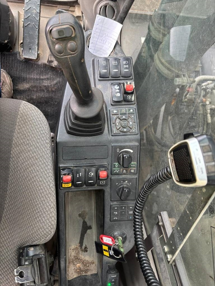 Τροχοφόρος εκσκαφέας Volvo EWR 150 E: φωτογραφία 14 Τροχοφόρος εκσκαφέας Volvo EWR 150 E: φωτογραφία 14