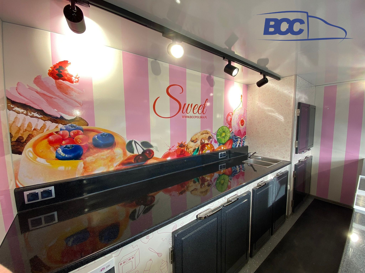 BCC POLSKA - FOOD TRUCK - MOBILNA LODZIARNIA, PEUGEOT BOXER - Αυτοκινούμενη καντίνα: φωτογραφία 4 BCC POLSKA - FOOD TRUCK - MOBILNA LODZIARNIA, PEUGEOT BOXER - Αυτοκινούμενη καντίνα: φωτογραφία 4