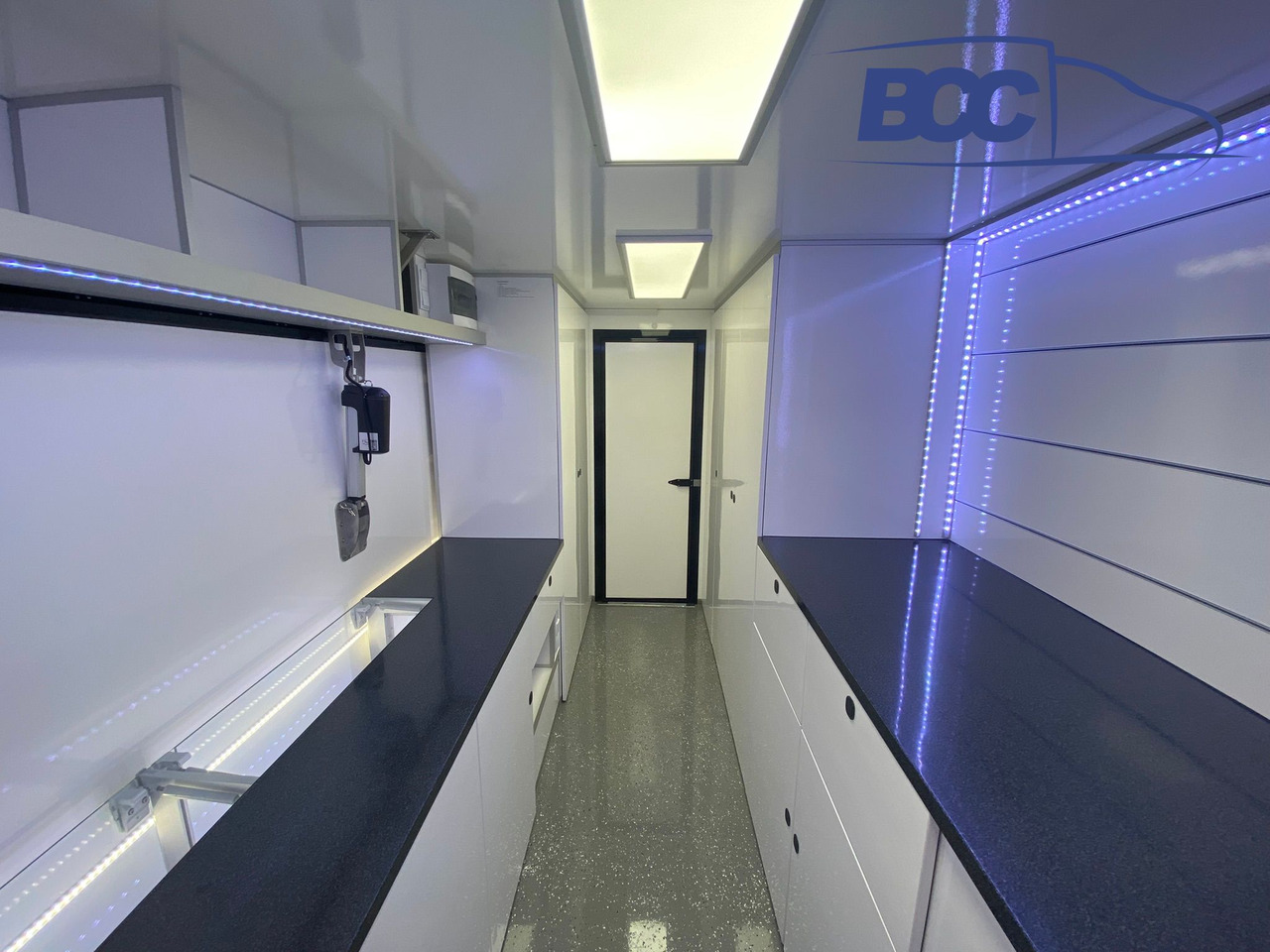 BCC POLSKA - MOBILNE CENTRUM SZKOLENIOWE, EXPO TRUCK, MOBILNE BIURO, SAMOCHÓD EKSPOZYCYJNY, PEUGEOT BOXER - Αυτοκινούμενη καντίνα: φωτογραφία 4 BCC POLSKA - MOBILNE CENTRUM SZKOLENIOWE, EXPO TRUCK, MOBILNE BIURO, SAMOCHÓD EKSPOZYCYJNY, PEUGEOT BOXER - Αυτοκινούμενη καντίνα: φωτογραφία 4