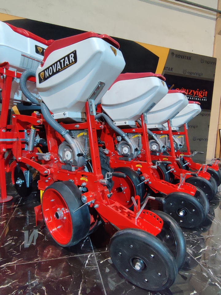 Novatar Pneumatic Seed Drill Machine - Σπαρτική μηχανή ακριβείας: φωτογραφία 2 Novatar Pneumatic Seed Drill Machine - Σπαρτική μηχανή ακριβείας: φωτογραφία 2