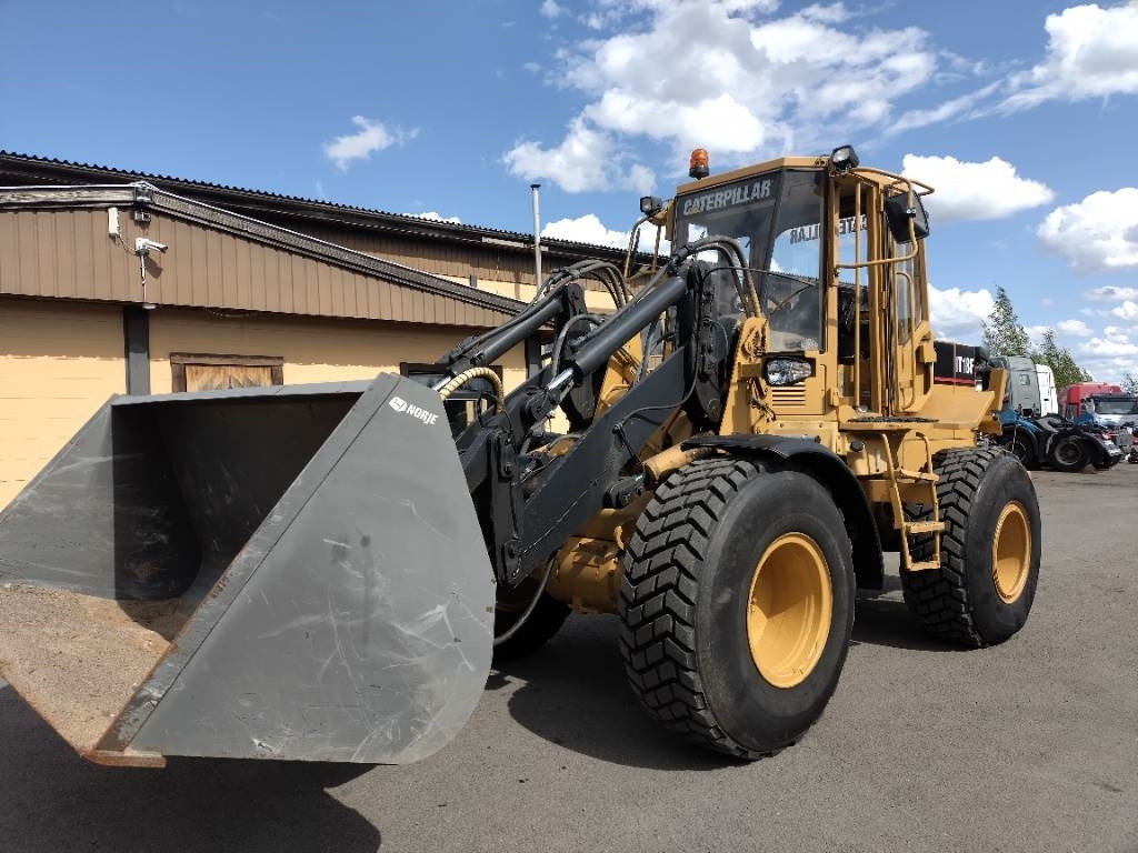 CAT IT18 F Hieno kone, pikakiinike,lisähydr. - Ελαστιχοφόρος φορτωτής: φωτογραφία 2 CAT IT18 F Hieno kone, pikakiinike,lisähydr. - Ελαστιχοφόρος φορτωτής: φωτογραφία 2