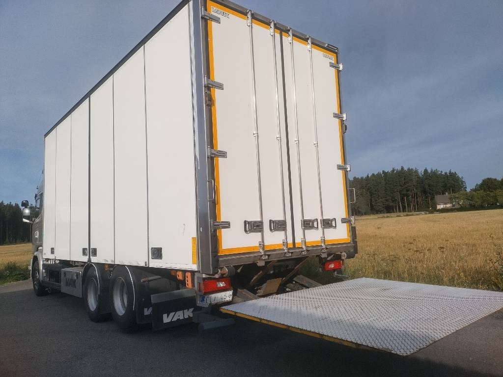 Scania R490 6x2 sivuauk.kori+pl-nostin - Φορτηγό κόφα: φωτογραφία 5 Scania R490 6x2 sivuauk.kori+pl-nostin - Φορτηγό κόφα: φωτογραφία 5