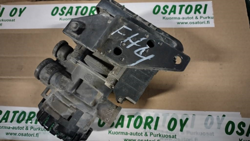 Volvo EBS modulaattori - Εξαρτήματα φρένων για Φορτηγό: φωτογραφία 2 Volvo EBS modulaattori - Εξαρτήματα φρένων για Φορτηγό: φωτογραφία 2
