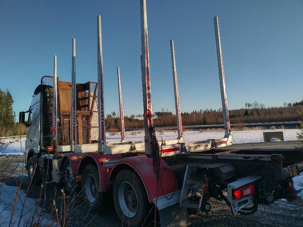 Volvo FH750 puuvarustus, napaperät,trippeli  - Φορτηγό ξυλείας: φωτογραφία 5 Volvo FH750 puuvarustus, napaperät,trippeli  - Φορτηγό ξυλείας: φωτογραφία 5