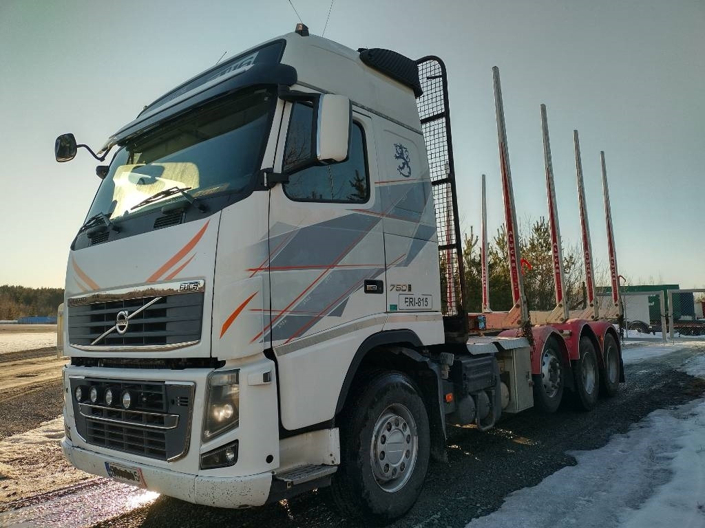 Volvo FH750 puuvarustus, napaperät,trippeli - Φορτηγό ξυλείας: φωτογραφία 1 Volvo FH750 puuvarustus, napaperät,trippeli - Φορτηγό ξυλείας: φωτογραφία 1