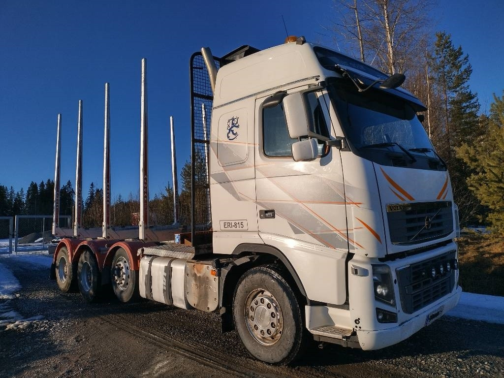 Volvo FH750 puuvarustus, napaperät,trippeli  - Φορτηγό ξυλείας: φωτογραφία 2 Volvo FH750 puuvarustus, napaperät,trippeli  - Φορτηγό ξυλείας: φωτογραφία 2
