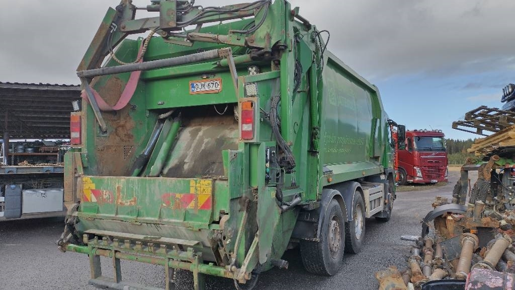 Volvo FM330 6x2 Norba pakkaaja,molokki nostin, manuaali  - Απορριμματοφόρο: φωτογραφία 4 Volvo FM330 6x2 Norba pakkaaja,molokki nostin, manuaali  - Απορριμματοφόρο: φωτογραφία 4