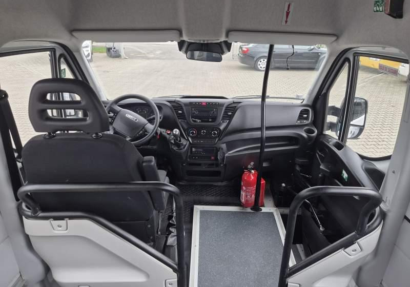 Iveco A60C15 DAILY/SPROWADZONE/EURO 6/92 000 KM - Μικρό λεωφορείο, Επιβατικό βαν: φωτογραφία 4 Iveco A60C15 DAILY/SPROWADZONE/EURO 6/92 000 KM - Μικρό λεωφορείο, Επιβατικό βαν: φωτογραφία 4