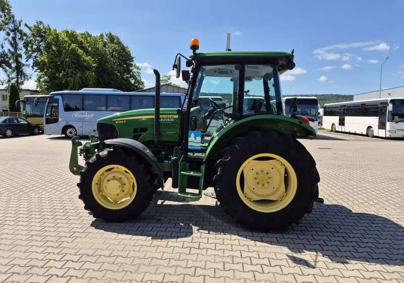 JonDeere 5083 E / SPROWADZONY / 1734 MTH / KLIMATYZACJA - Τρακτέρ: φωτογραφία 5 JonDeere 5083 E / SPROWADZONY / 1734 MTH / KLIMATYZACJA - Τρακτέρ: φωτογραφία 5