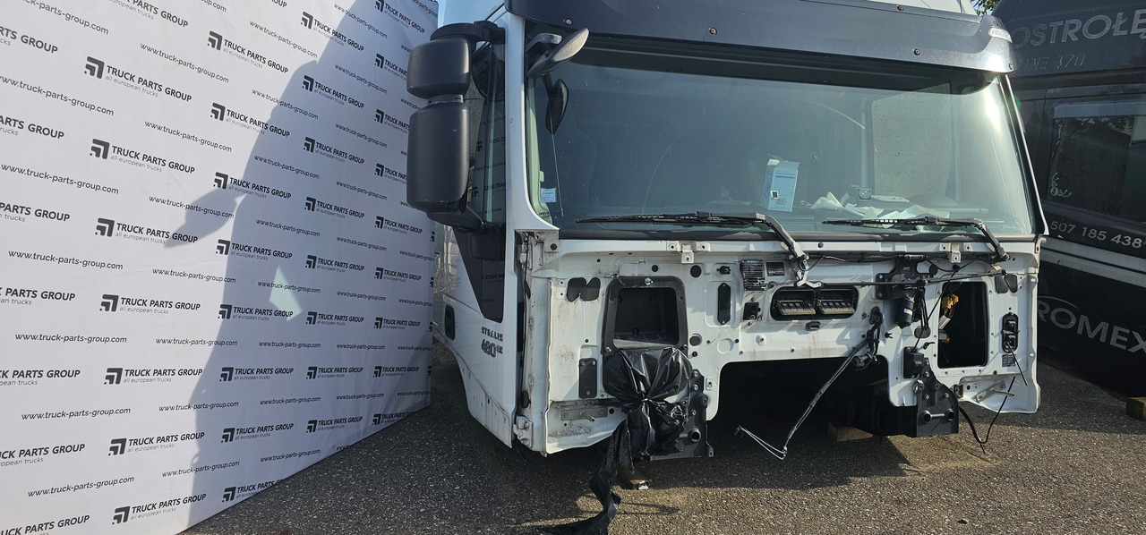 IVECO IVECO STRALIS EURO6 HI-WAY cab, cabin 5801758713, 504087022 - Ανταλλακτικό για Φορτηγό: φωτογραφία 1 IVECO IVECO STRALIS EURO6 HI-WAY cab, cabin 5801758713, 504087022 - Ανταλλακτικό για Φορτηγό: φωτογραφία 1