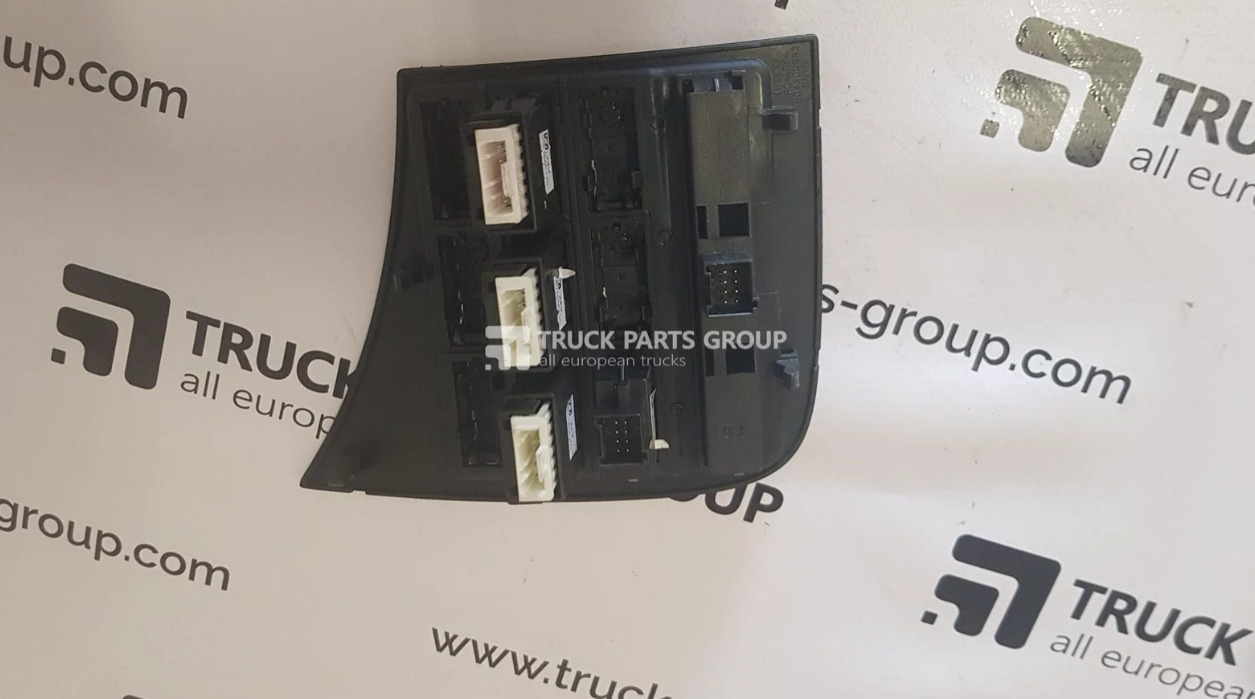 IVECO IVECO STRALIS EURO6 gearshift control, gearbox control switch buttons 5801856139, 5801654939, 5801856103, 5801721121, 5801281040, 5801328718, 4460650730, 504362202, 5801718341, 504388754, 0281020146, - Κιβώτιο ταχυτήτων και ανταλλακτικά για Φορτηγό: φωτογραφία 2 IVECO IVECO STRALIS EURO6 gearshift control, gearbox control switch buttons 5801856139, 5801654939, 5801856103, 5801721121, 5801281040, 5801328718, 4460650730, 504362202, 5801718341, 504388754, 0281020146, - Κιβώτιο ταχυτήτων και ανταλλακτικά για Φορτηγό: φωτογραφία 2
