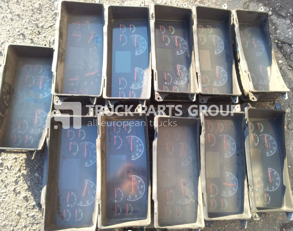 VOLVO FH13, FH12, EURO 3, EURO 4, EURO 5 instrument panel, dashboard, dashboard - Ταμπλό αυτοκινήτου για Φορτηγό: φωτογραφία 1 VOLVO FH13, FH12, EURO 3, EURO 4, EURO 5 instrument panel, dashboard, dashboard - Ταμπλό αυτοκινήτου για Φορτηγό: φωτογραφία 1