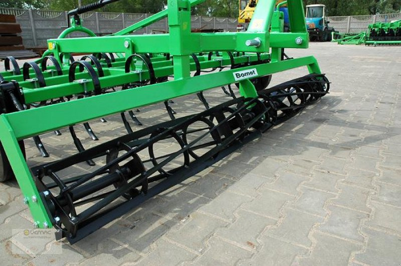 BOMET Saatbettkombination Bomet U724/1 - Μηχανή οργώματος: φωτογραφία 2 BOMET Saatbettkombination Bomet U724/1 - Μηχανή οργώματος: φωτογραφία 2