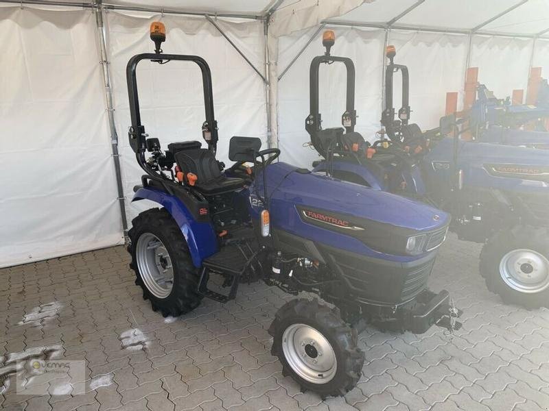 Farmtrac Farmtrac 22 Traktor Schlepper NEU 22PS Mitsubishi - Μικρό τρακτέρ: φωτογραφία 2 Farmtrac Farmtrac 22 Traktor Schlepper NEU 22PS Mitsubishi - Μικρό τρακτέρ: φωτογραφία 2