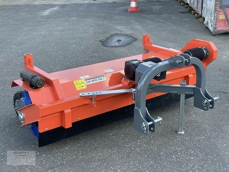 Geo Kehrmaschine Geo SWT220 220cm Kehrbesen Traktor Zapfwelle NEU - Σκούπα: φωτογραφία 5 Geo Kehrmaschine Geo SWT220 220cm Kehrbesen Traktor Zapfwelle NEU - Σκούπα: φωτογραφία 5