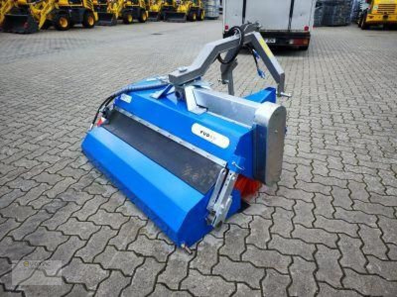 Vemac Kehrmaschine FM140 140cm Kehrbesen Bürste Traktor Zapfwelle NEU - Σκούπα: φωτογραφία 2 Vemac Kehrmaschine FM140 140cm Kehrbesen Bürste Traktor Zapfwelle NEU - Σκούπα: φωτογραφία 2