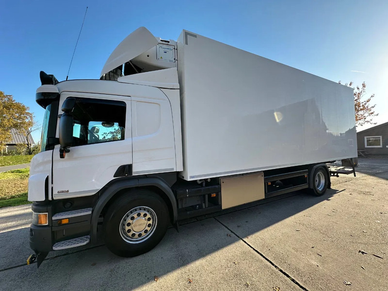 Scania P280 / NL TRUCK / EURO 6 / FULL AIR / CARRIER SUPRA 1250 / TOPCONDITION / LIFT+DOORS - Φορτηγό ψυγείο: φωτογραφία 4 Scania P280 / NL TRUCK / EURO 6 / FULL AIR / CARRIER SUPRA 1250 / TOPCONDITION / LIFT+DOORS - Φορτηγό ψυγείο: φωτογραφία 4
