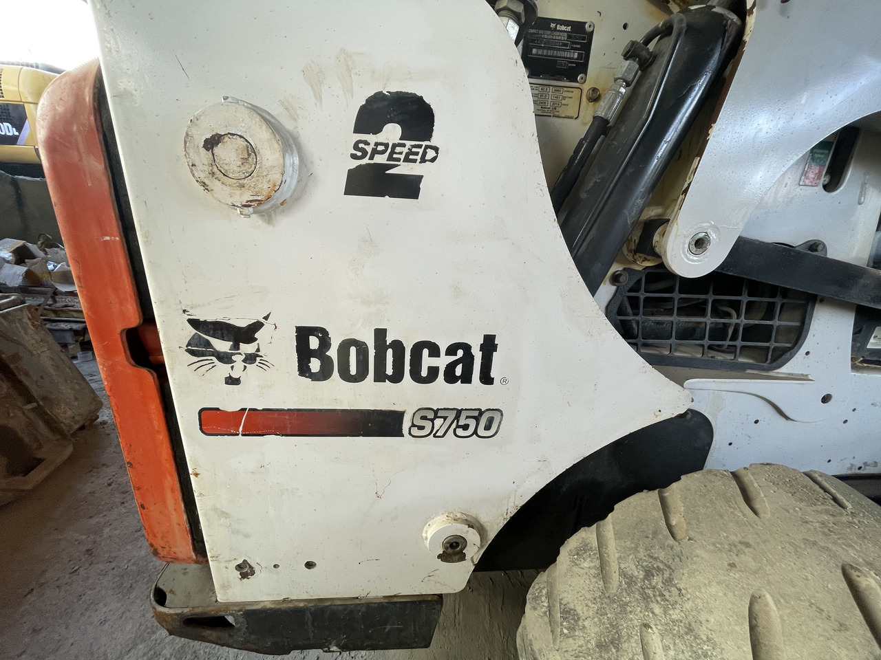 Bobcat S750 - Φορτωτής πλάγιας ολίσθησης: φωτογραφία 5 Bobcat S750 - Φορτωτής πλάγιας ολίσθησης: φωτογραφία 5