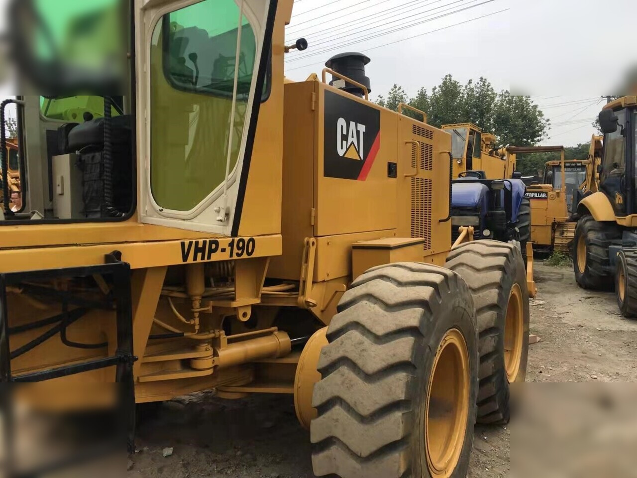 CATERPILLAR 140H - Γκρέιντερ: φωτογραφία 1 CATERPILLAR 140H - Γκρέιντερ: φωτογραφία 1